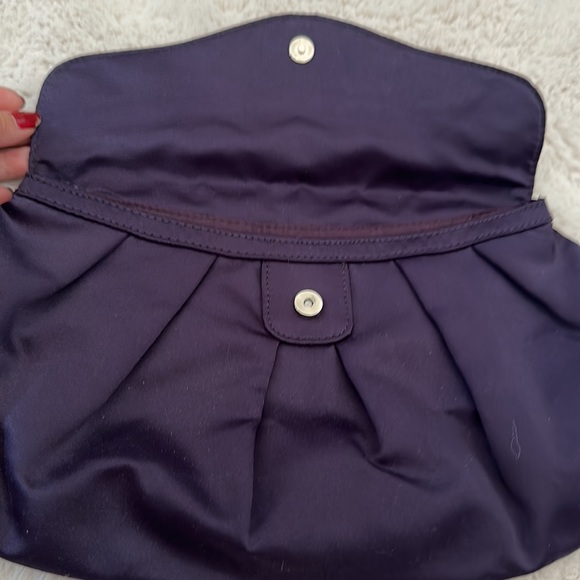 PURPLE EVENING CLUTCH - Picture 2 of 3